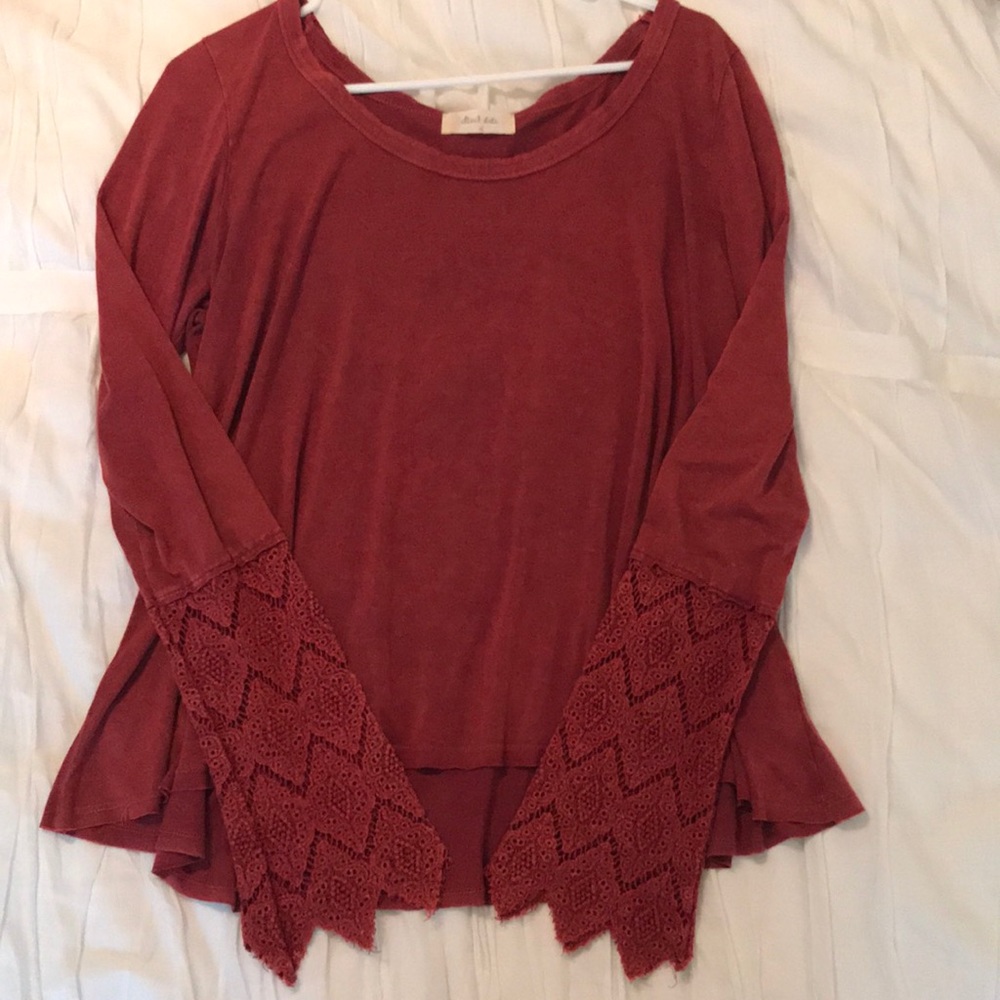 Altard State red long sleeve with sleeve detail